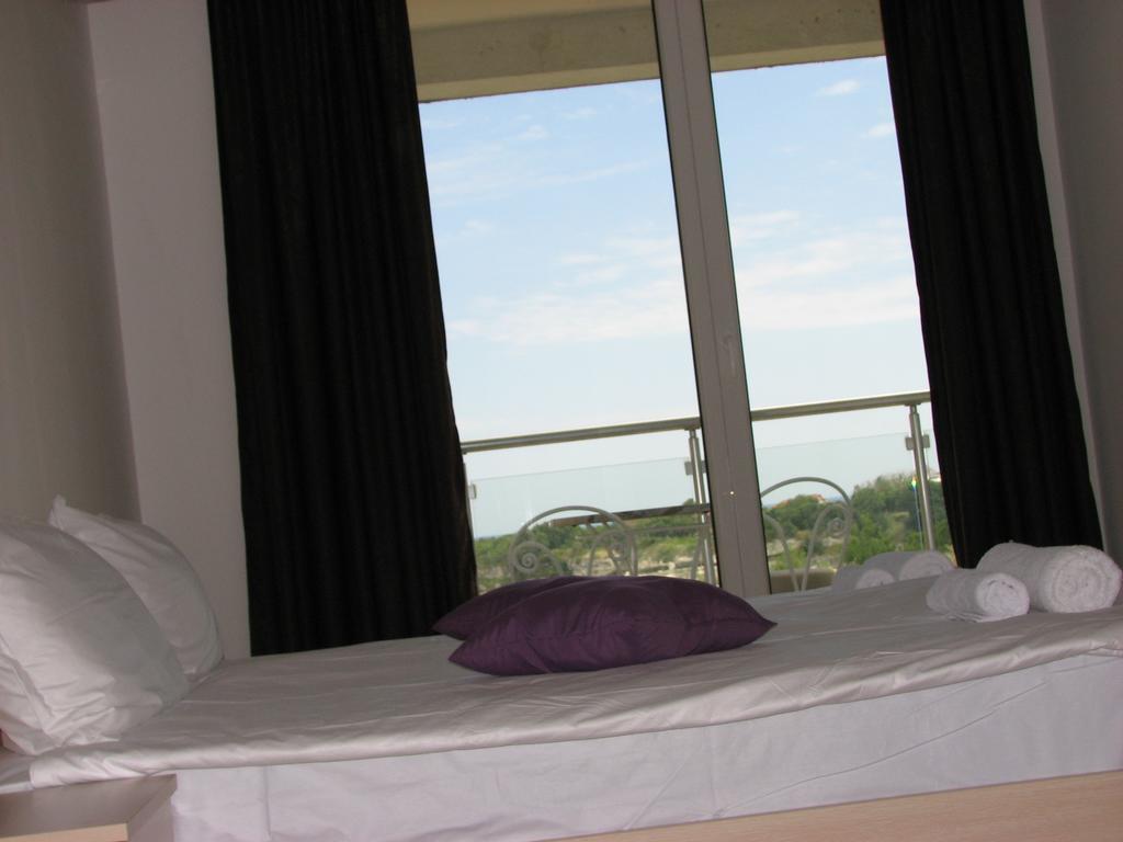 Two-Bedroom Apartment Donika تساريفو المظهر الخارجي الصورة