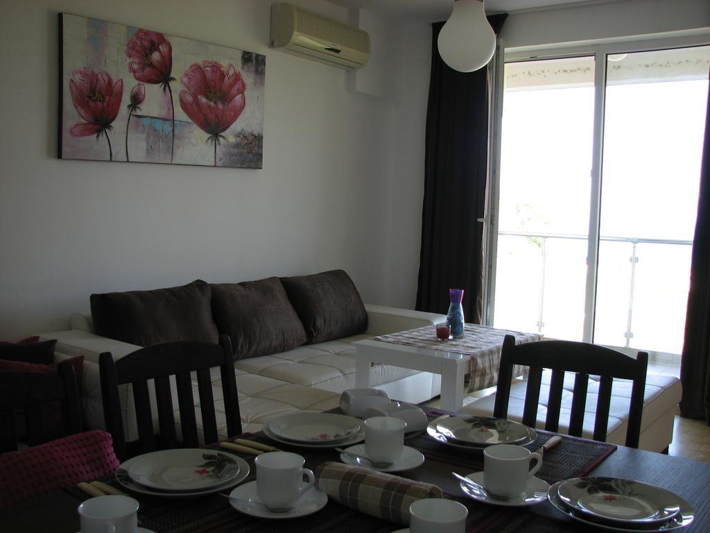Two-Bedroom Apartment Donika تساريفو المظهر الخارجي الصورة