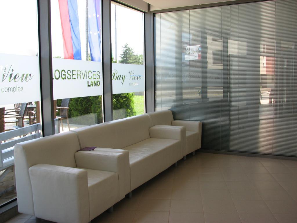 Two-Bedroom Apartment Donika تساريفو المظهر الخارجي الصورة