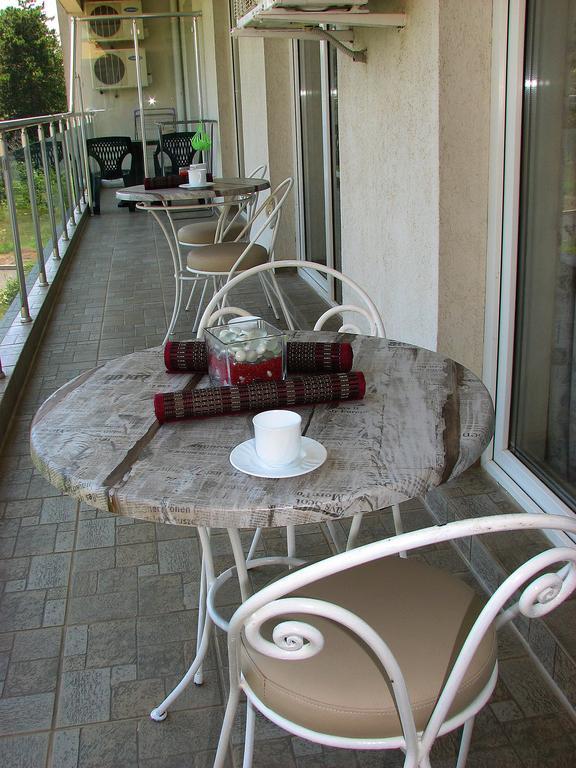 Two-Bedroom Apartment Donika تساريفو المظهر الخارجي الصورة