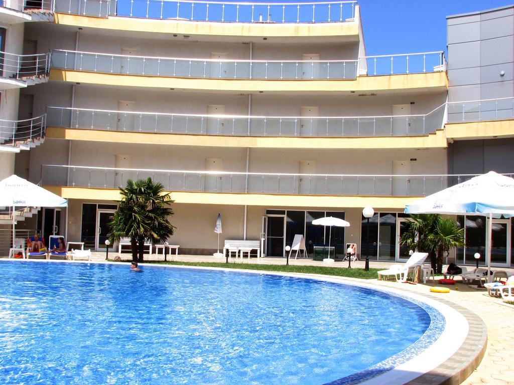 Two-Bedroom Apartment Donika تساريفو المظهر الخارجي الصورة