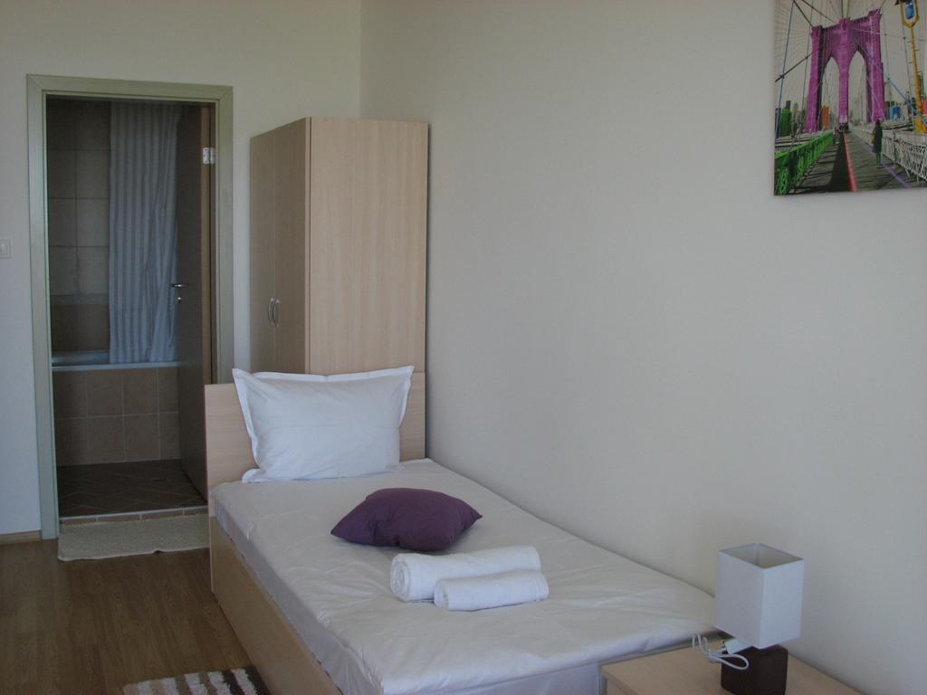 Two-Bedroom Apartment Donika تساريفو المظهر الخارجي الصورة