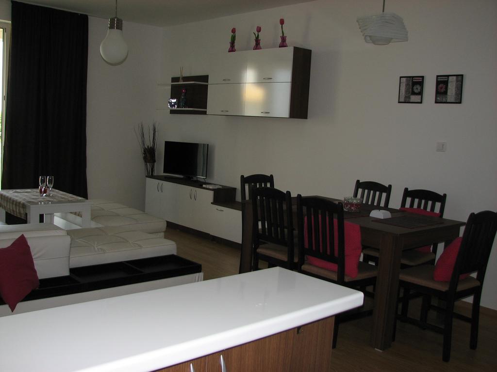Two-Bedroom Apartment Donika تساريفو المظهر الخارجي الصورة